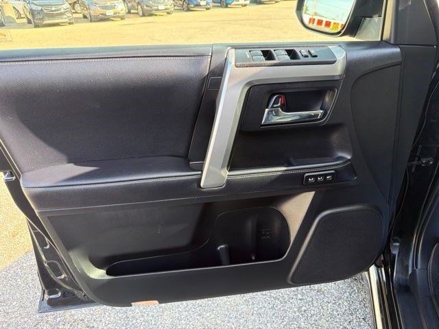 Used 2019 Midnight Black Metallic Toyota Limited image 11