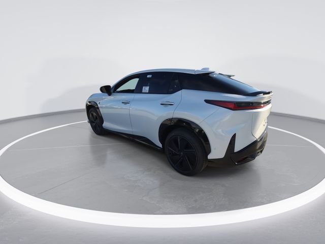 New 2026 Oxygen White Lexus F SPORT AWD image 6