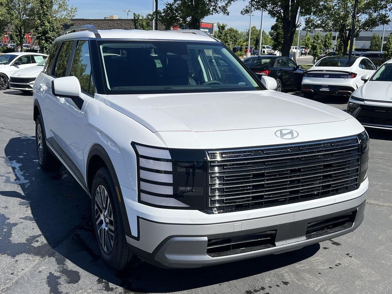 New 2026 Creamy White Pearl Hyundai SEL 8P image 4