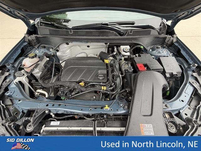 Used 2025 Ocean Blue Metallic Buick Sport Touring image 10