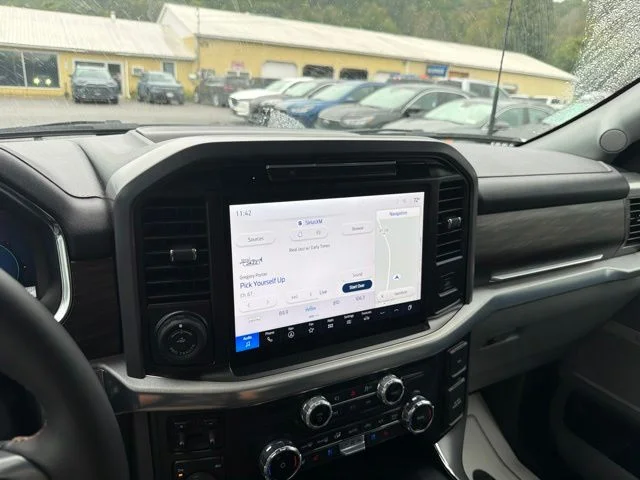 Used 2025 Antimatter Blue Metallic Ford Lariat image 56