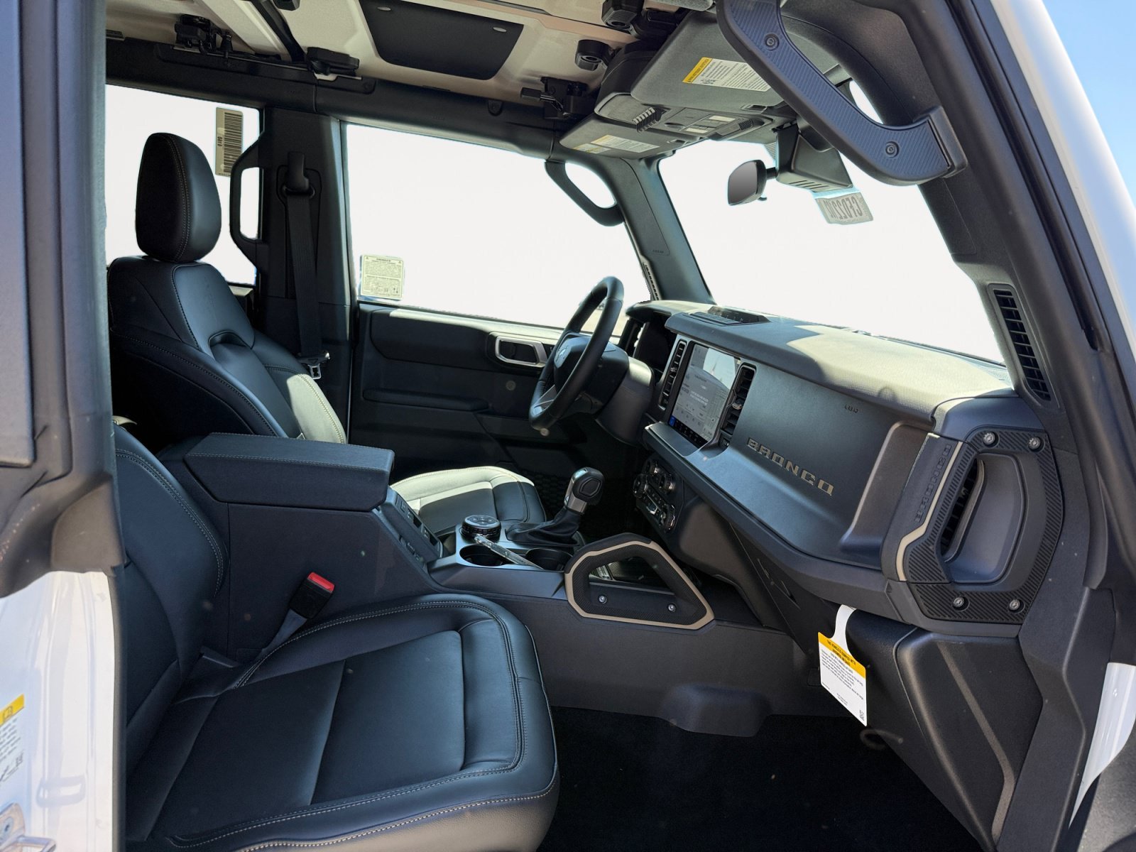 New 2026 Oxford White Ford Badlands® image 19