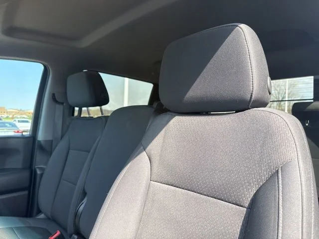 Used 2019 Summit White Chevrolet Custom Trail Boss image 19