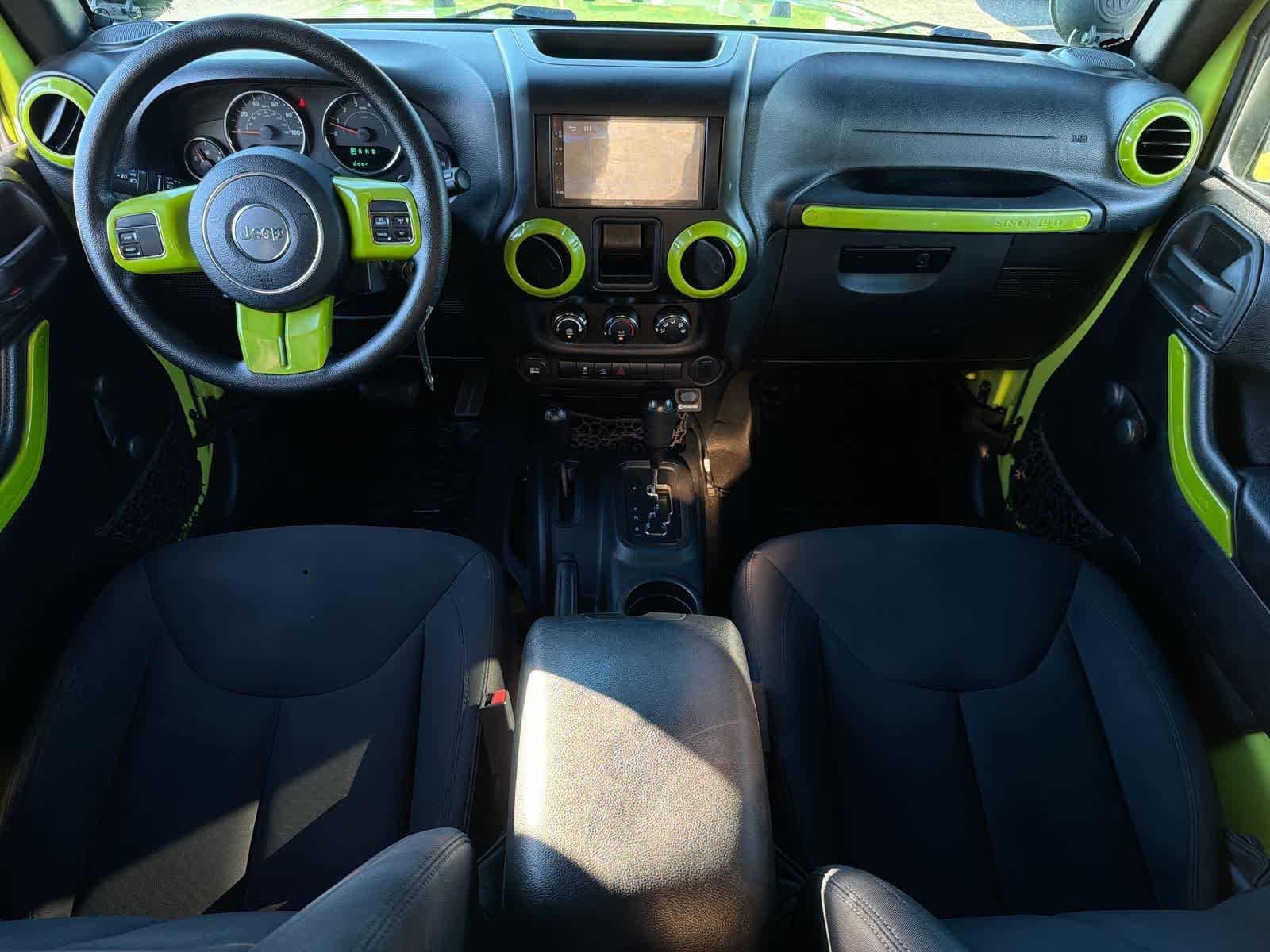 Used 2016 Hypergreen Clearcoat Jeep Sport image 16