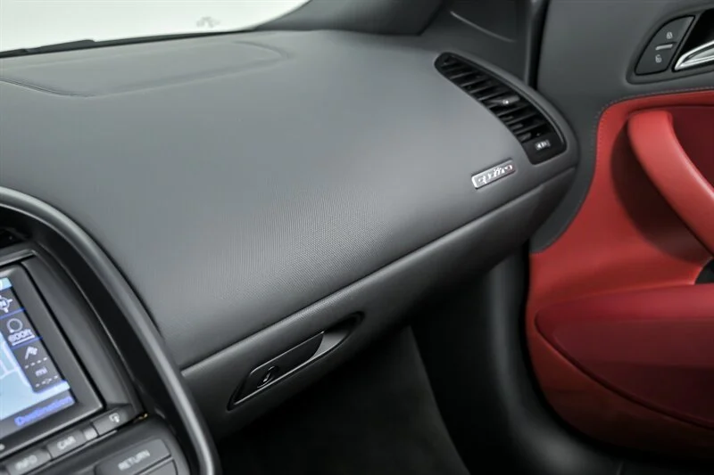 Used 2011 Ibis White Audi 4.2 quattro Spyder image 25