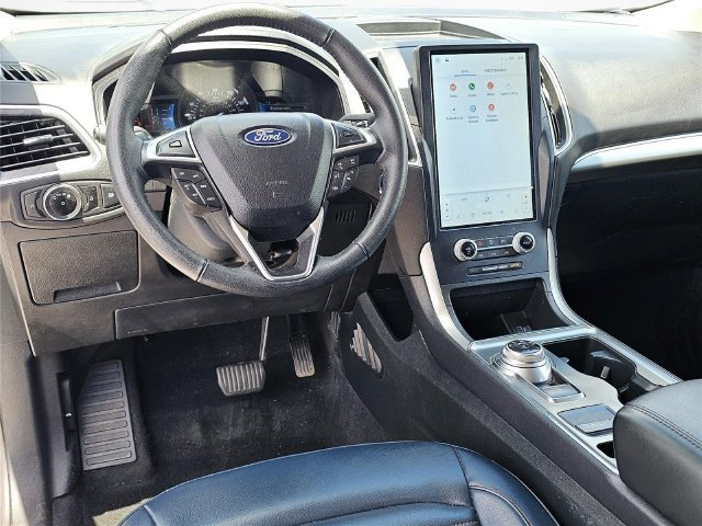 Used 2023 Oxford White Ford SEL image 32