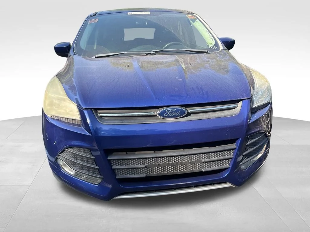 Used 2014 Blue Ford SE image 5