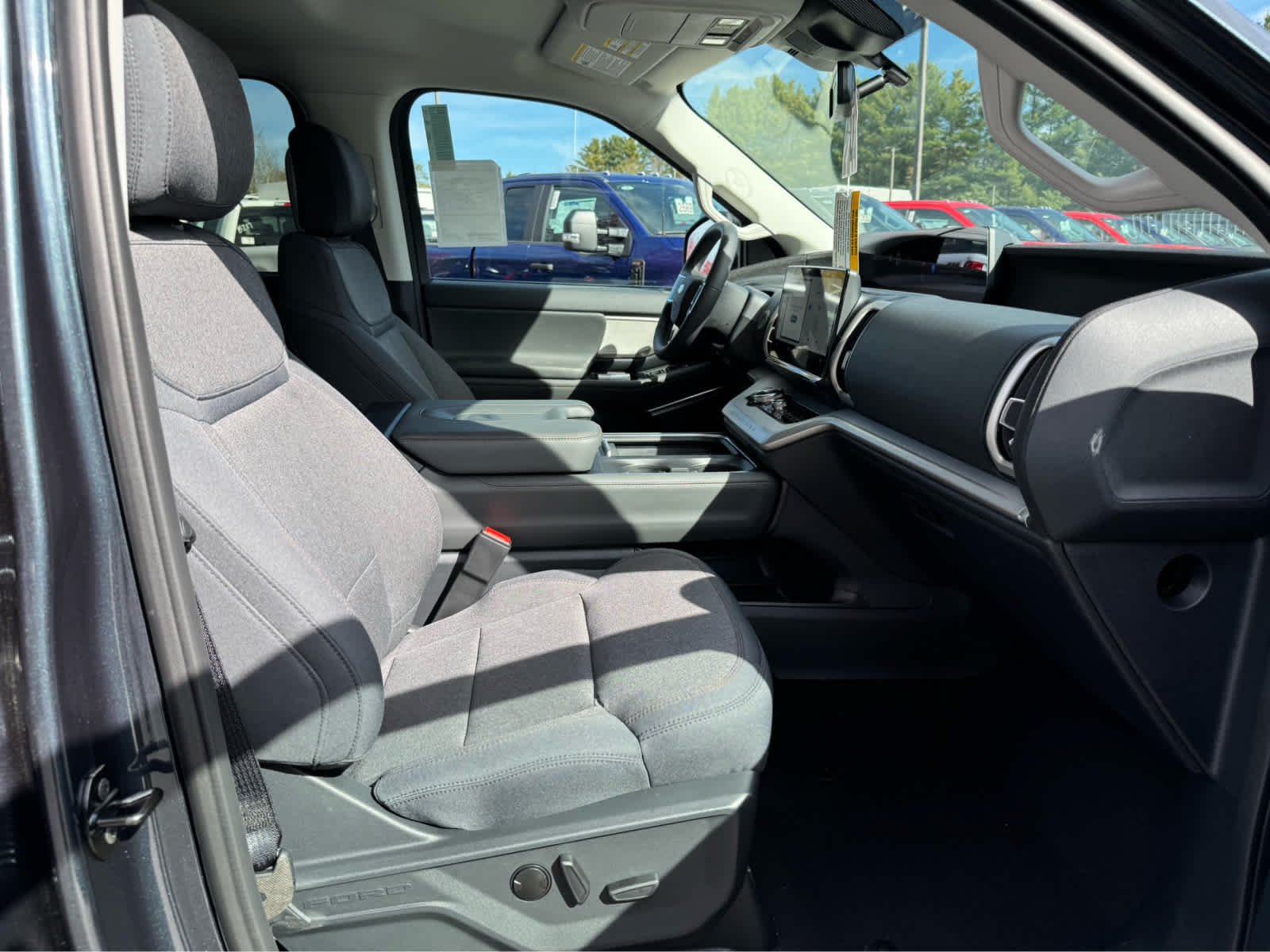 2025 Ford Expedition MAX Active - Photo 16
