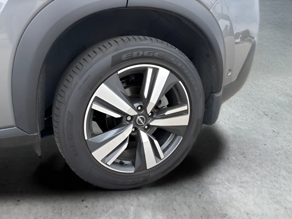 Used 2023 Gray Nissan SL image 24