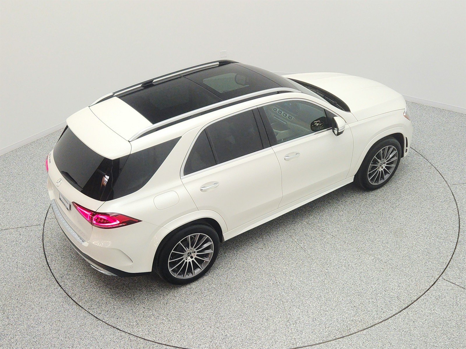 Used 2022 Diamond White Bright Mercedes-Benz GLE 350 SUV image 26