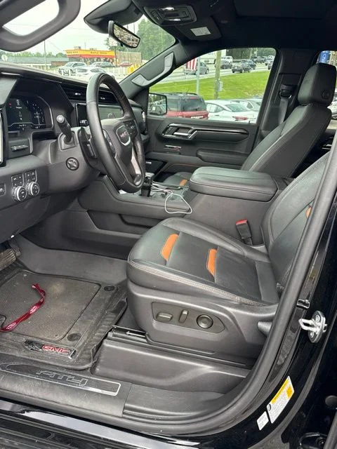 Used 2023 Black GMC AT4 image 12