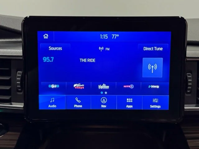 Used 2021 White Ford Limited image 23