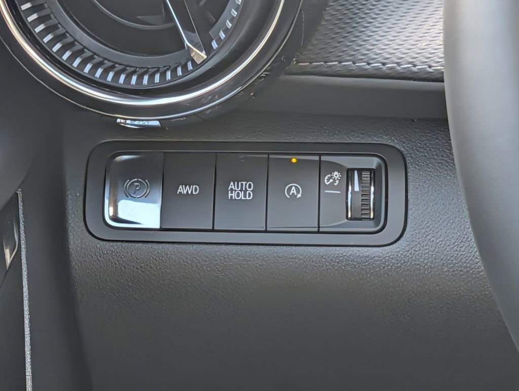 2026 Chevrolet Equinox LT - Photo 12