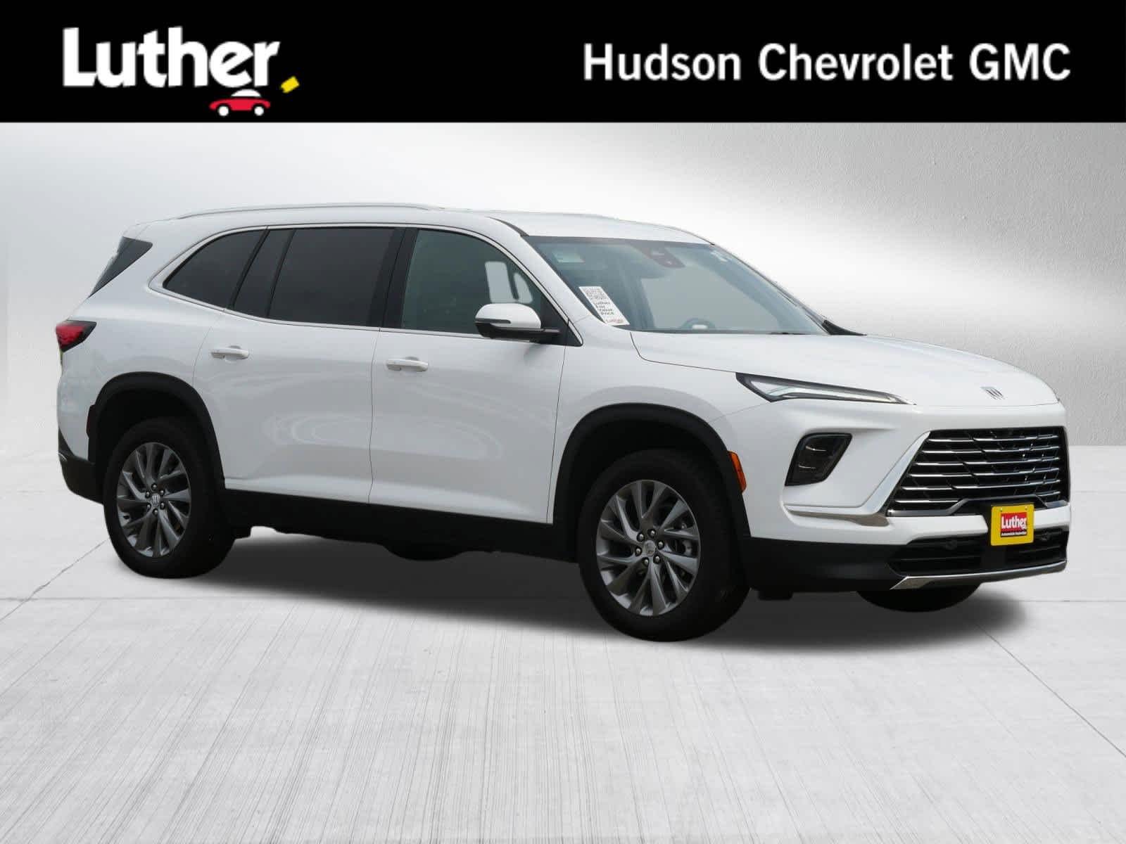 2025 Buick Enclave Preferred AWD's photo