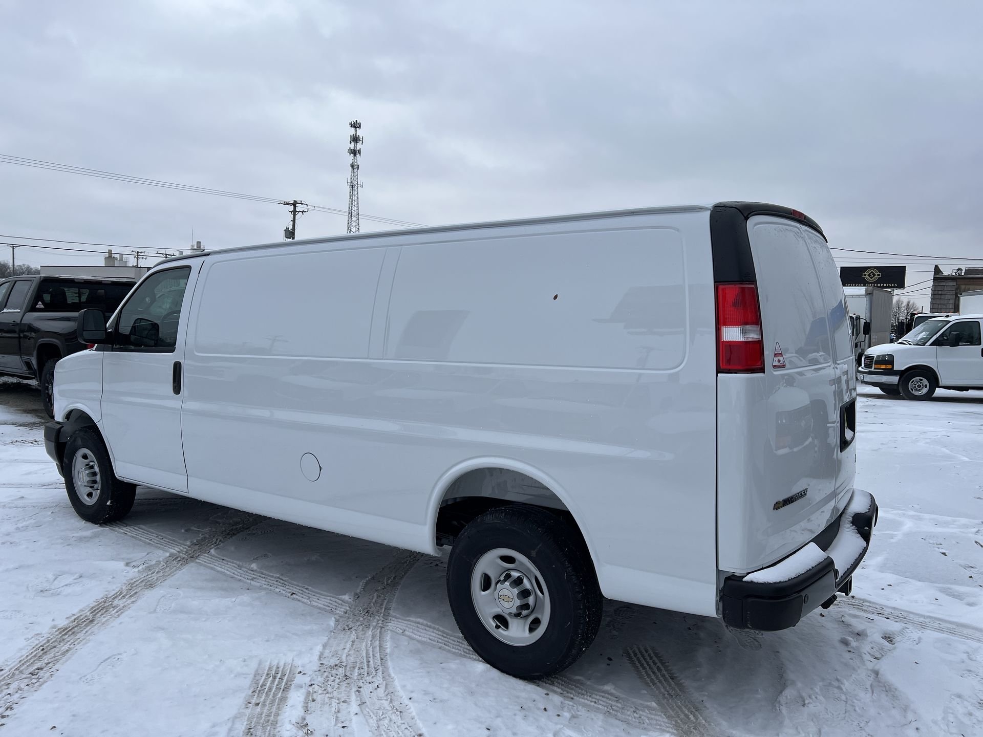 2025 Chevrolet Express Cargo Work Van - Photo 23