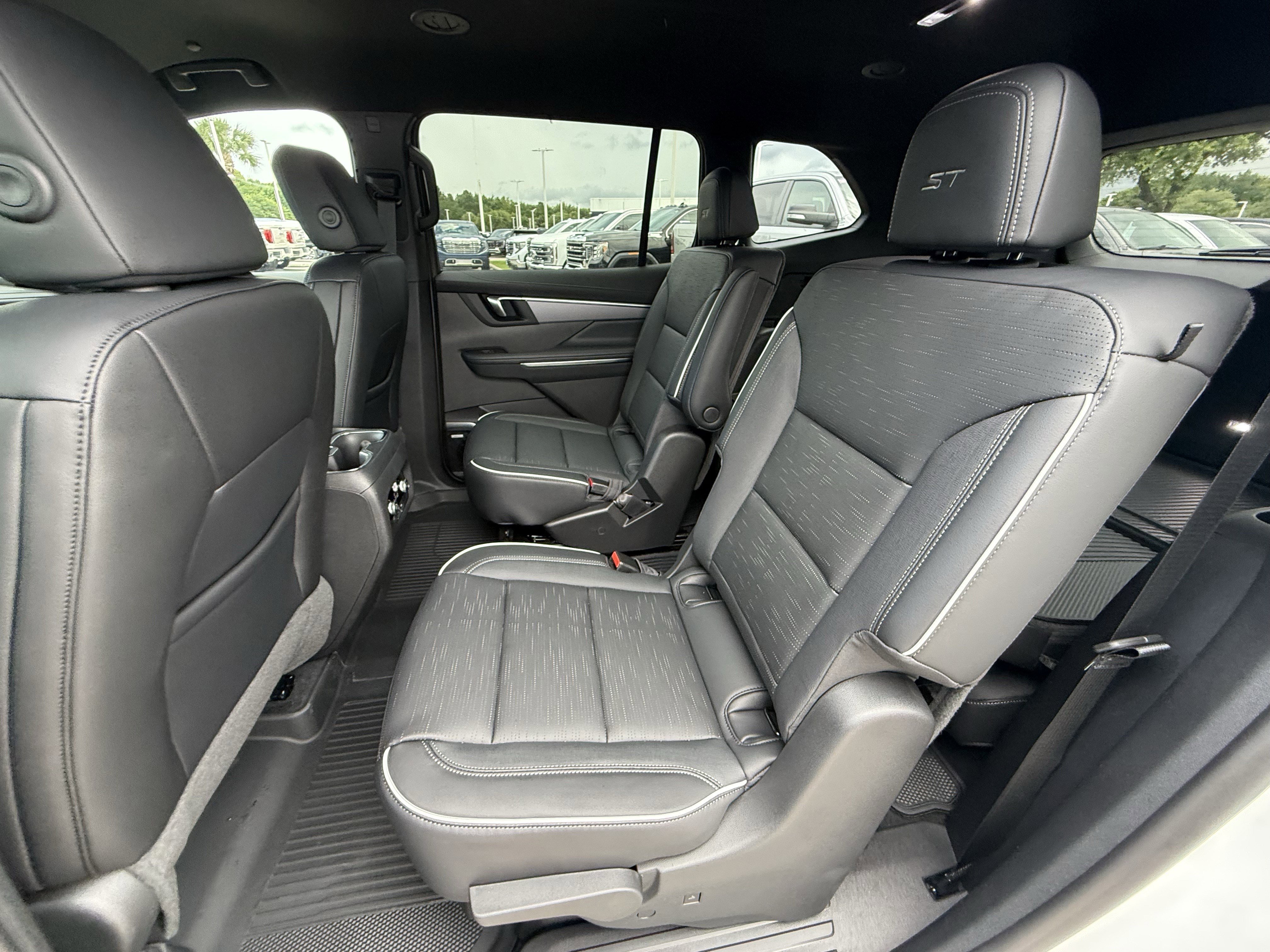 2026 Buick Enclave Sport Touring - Photo 15