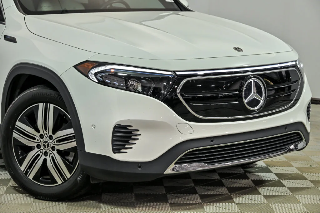 Used 2022 Mercedes-Benz EQB Base with VIN W1N9M0KB6NN011811 for sale in St. Charles, IL