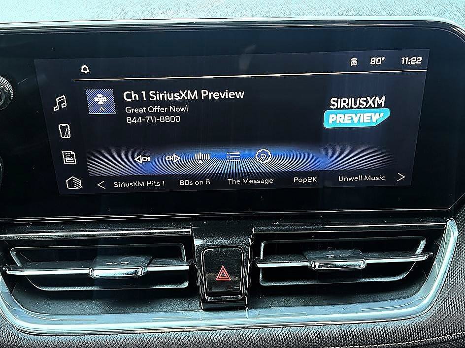 Used 2025 Cacti Green Chevrolet ACTIV image 22
