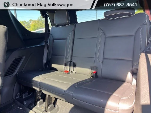 Used 2023 Iridescent Pearl Tricoat Chevrolet Premier image 23