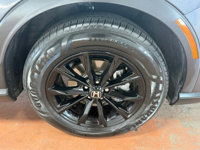 Used 2023 Gray Honda Sport image 10