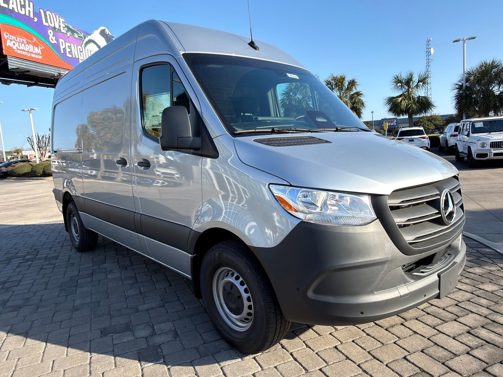 New 2026 Hightech Silver Mercedes-Benz Cargo 144 WB image 26