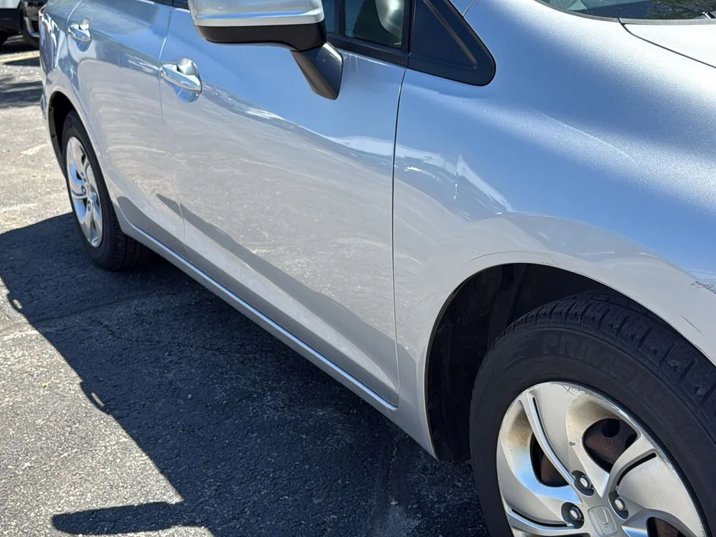 Used 2015  Honda LX image 12