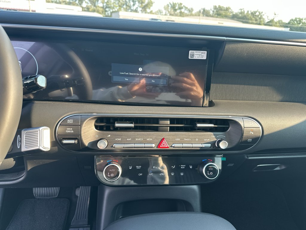 New 2026 Ecotronic Gray Pearl Hyundai SEL 8P image 5