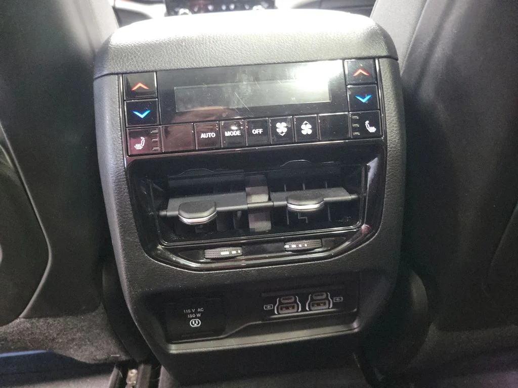 Certified Used 2022 Gray Jeep Summit 4xe image 33