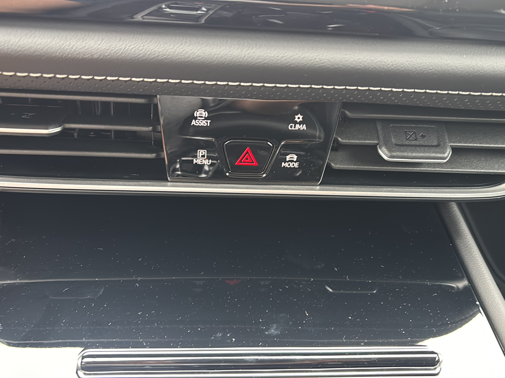 New 2026 White/off-white Volkswagen 2.0T SE w/Technology image 26