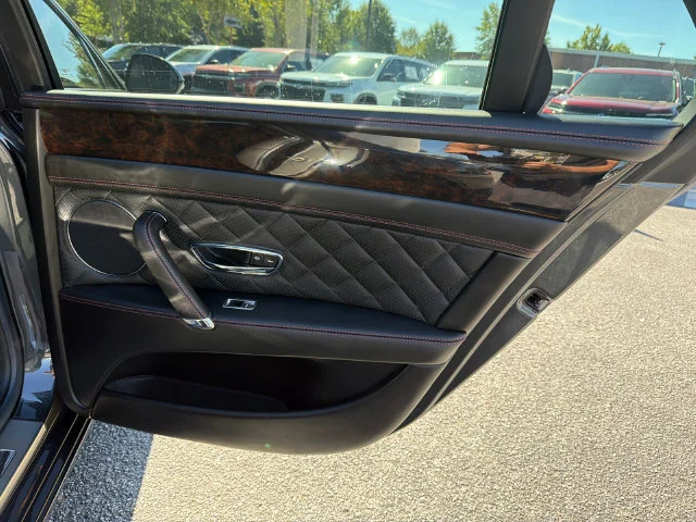 Used 2017 Black Bentley V8 S image 16