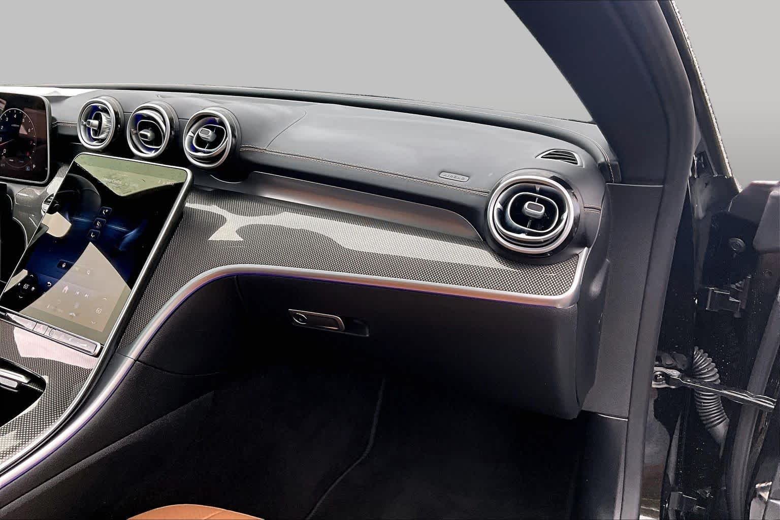 Used 2025 Obsidian Black Metallic Mercedes-Benz CLE 300 image 17