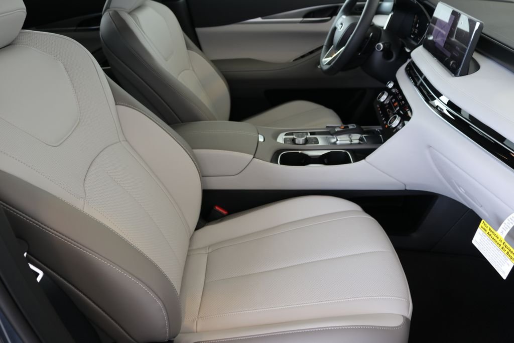 New 2026 MOONBOW BLUE INFINITI Luxe AWD image 45