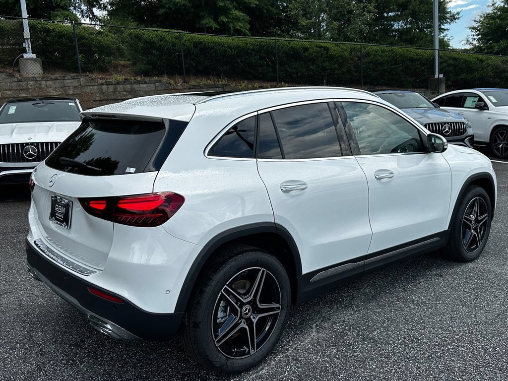 New 2026 Polar White Mercedes-Benz GLA 250 image 8