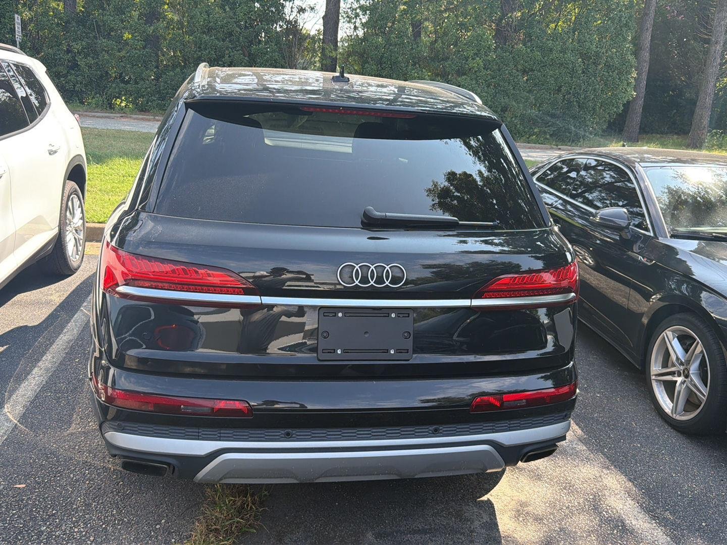 Used 2025 Mythos Black Metallic Audi Premium Plus image 5