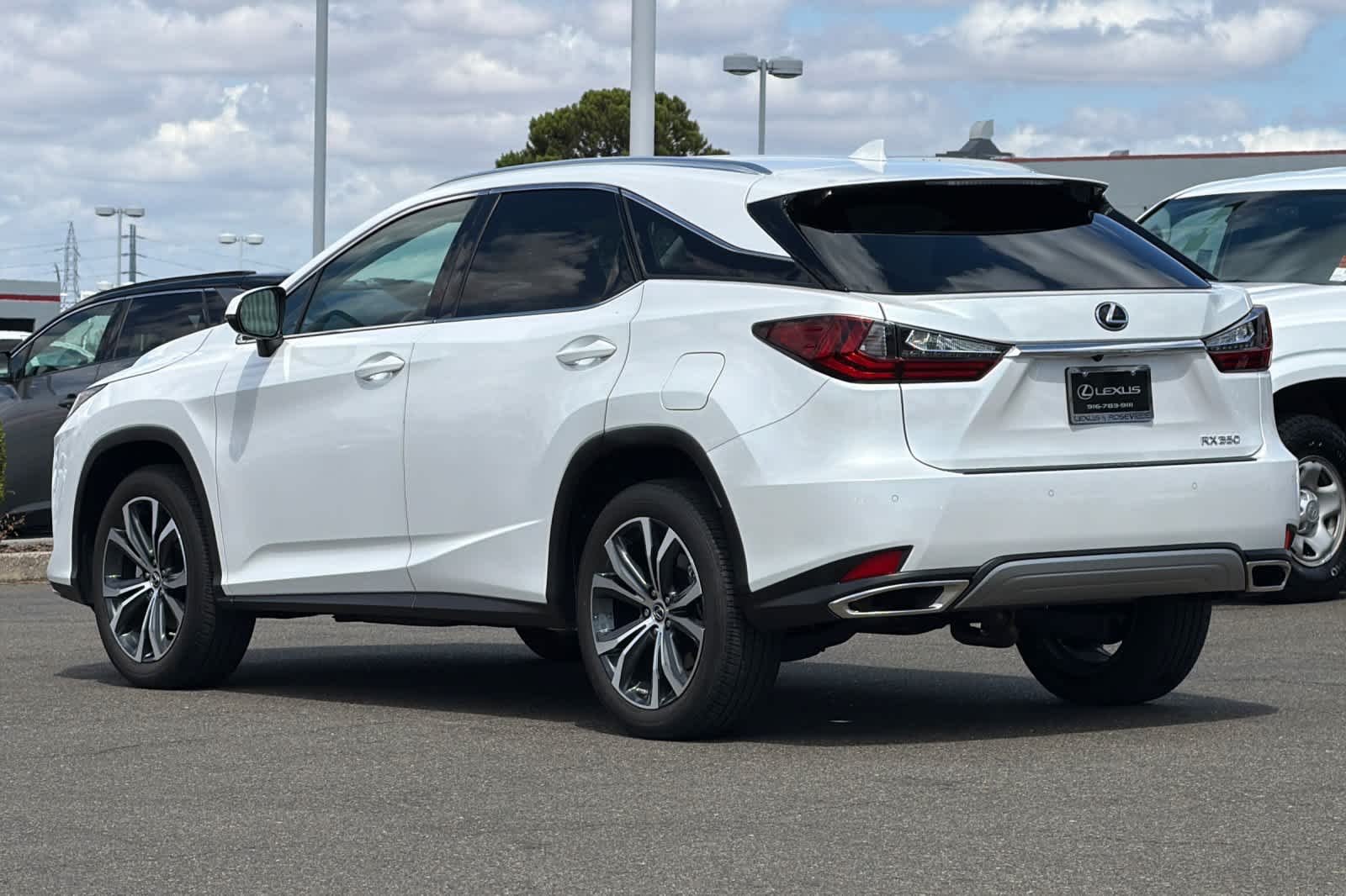 Certified Used 2022 Eminent White Pearl Lexus  image 7