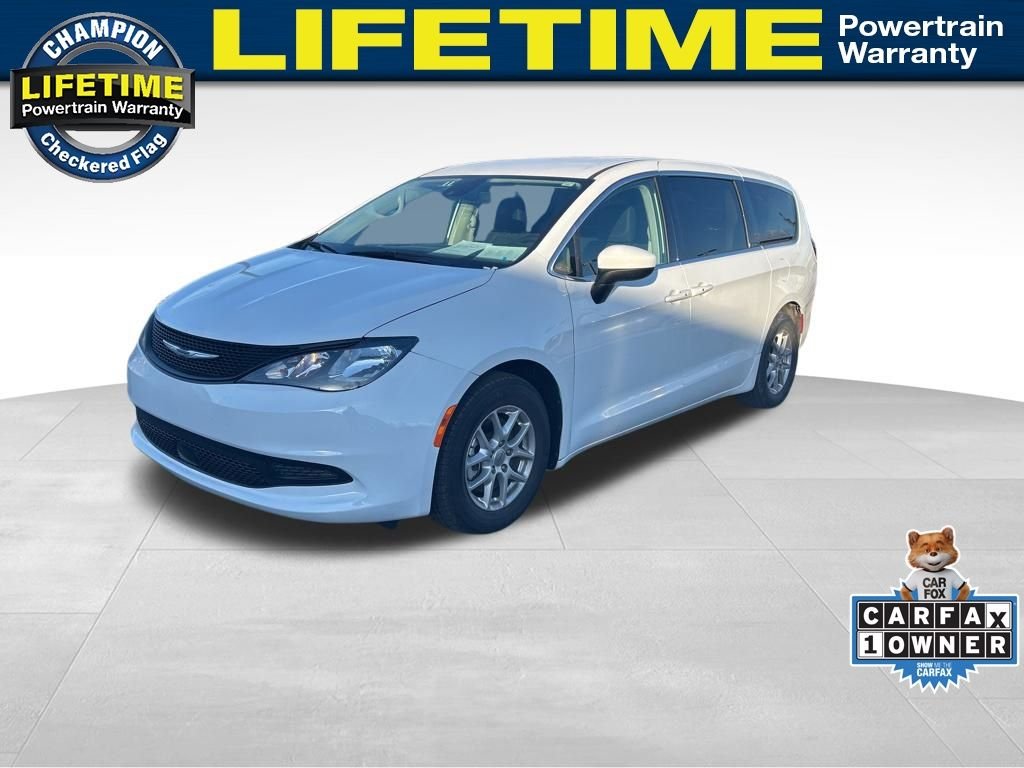 2023 Chrysler Voyager LX