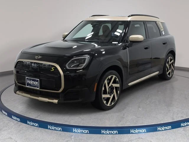 2025 MINI Cooper Countryman Iconic