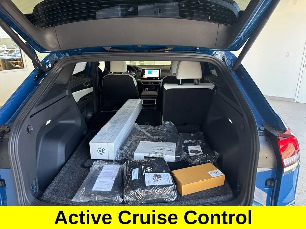2026 Volkswagen Atlas Cross Sport SEL Premium R-LINE - Photo 16