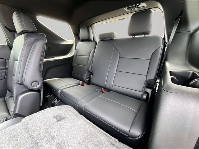 2027 Chevrolet Traverse LT - Photo 27