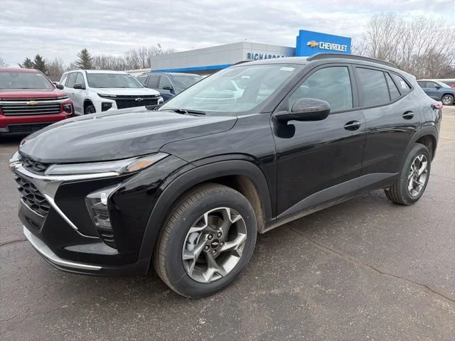 New 2026 Mosaic Black Metallic Chevrolet LT image 7