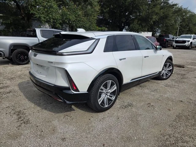 Used 2024 White Cadillac Tech image 6