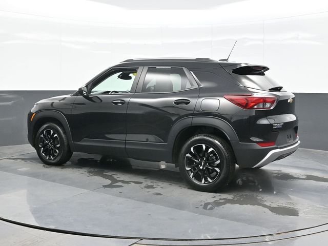 Used 2023 Black Chevrolet LT image 3