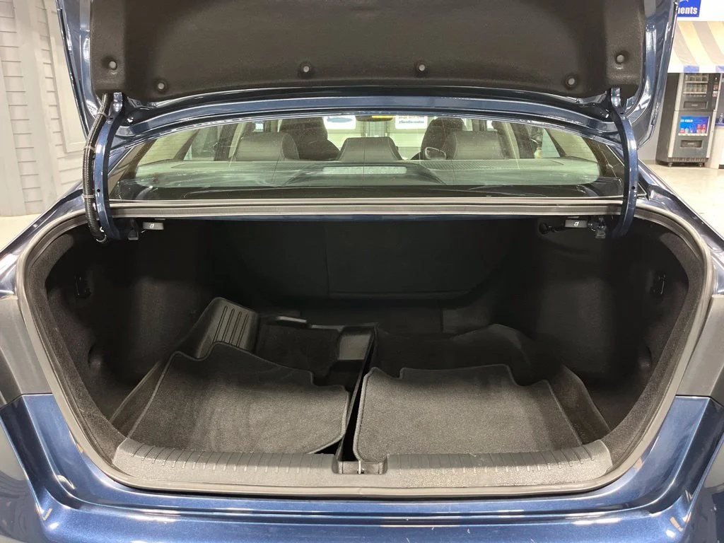 2025 Honda Accord Hybrid EX-L - Photo 70