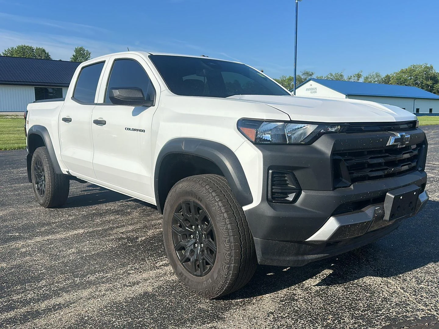 Used 2024 Summit White Chevrolet 4WD Trail Boss image 3