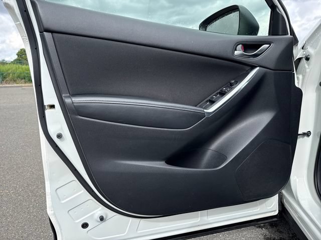 Used 2015 Crystal White Pearl Mica Mazda Touring image 18