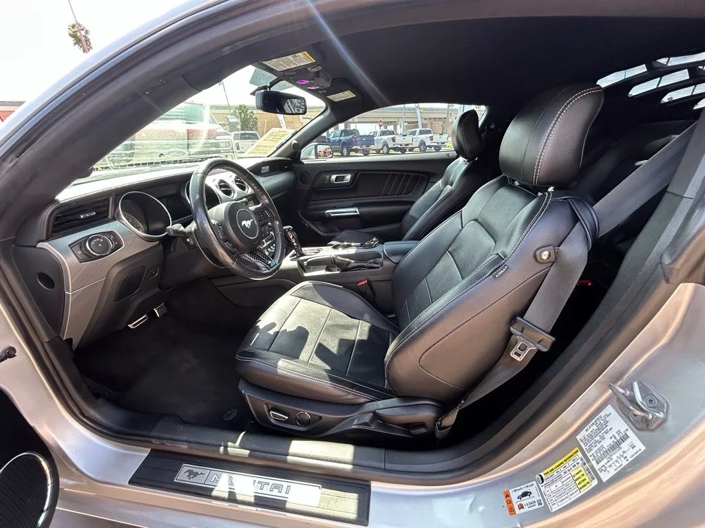 Used 2018 Silver Ford GT Premium image 11