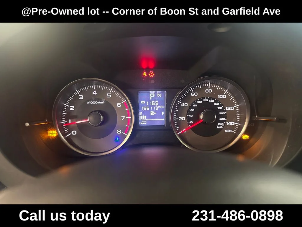 Used 2014 Blue Subaru 2.5i Limited image 21