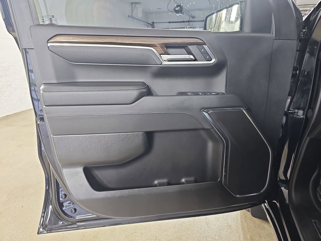 Certified Used 2023 Black Chevrolet RST image 32