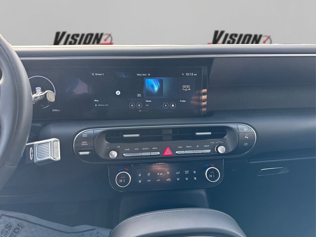 Used 2026 Silver Hyundai Calligraphy image 19