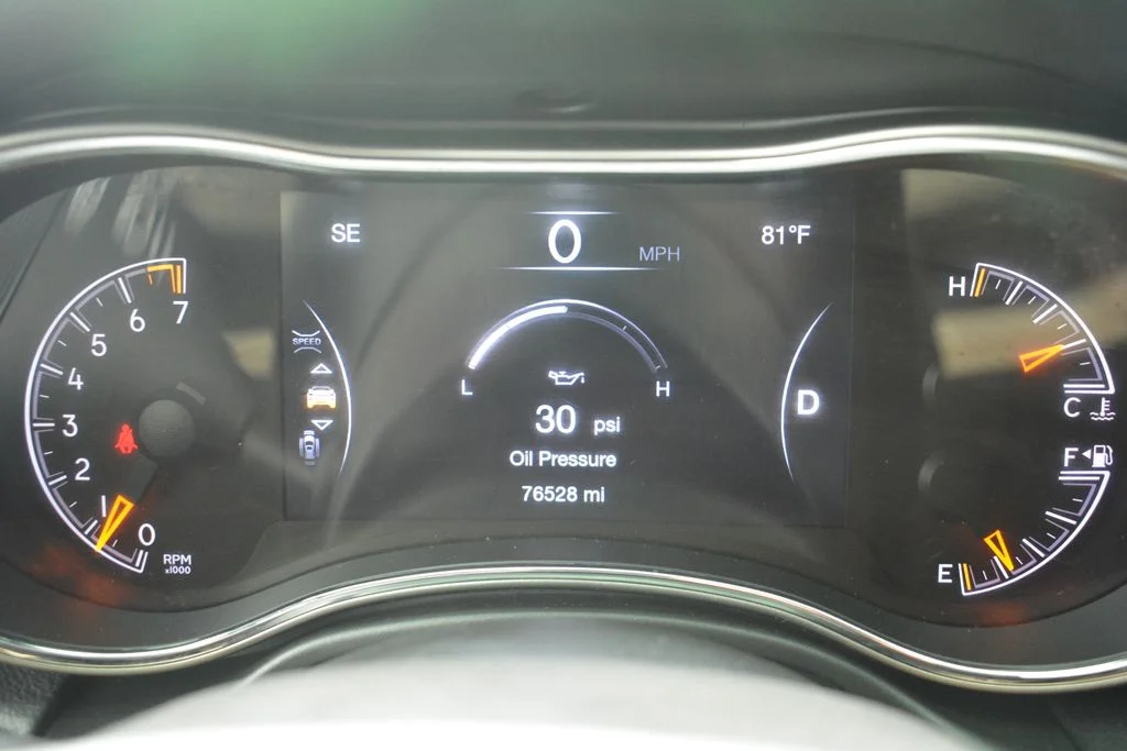 Used 2020 Black Jeep Laredo E image 12